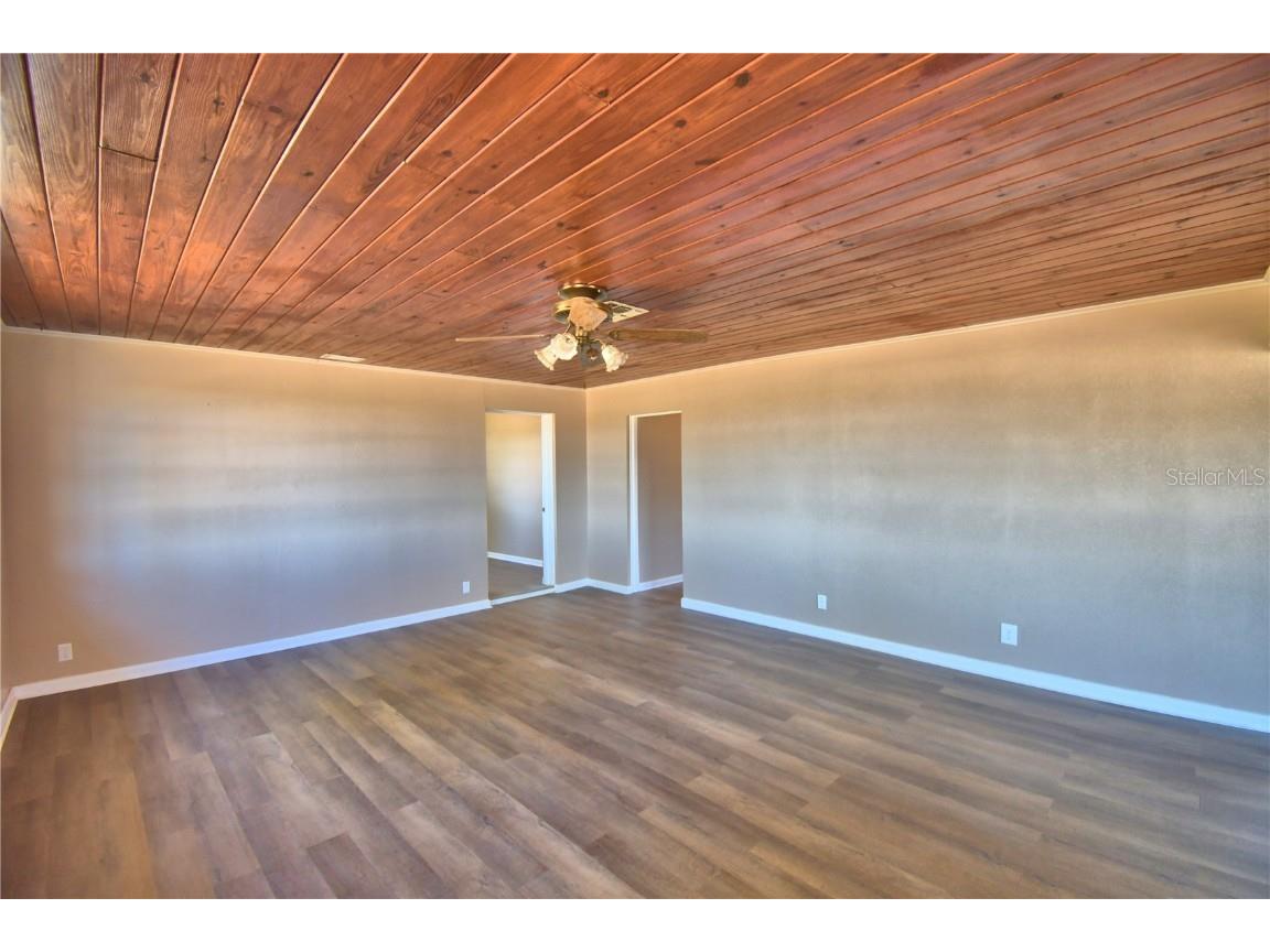 352 E Hwy 630 E Frostproof FL 33843 K4902858 image5