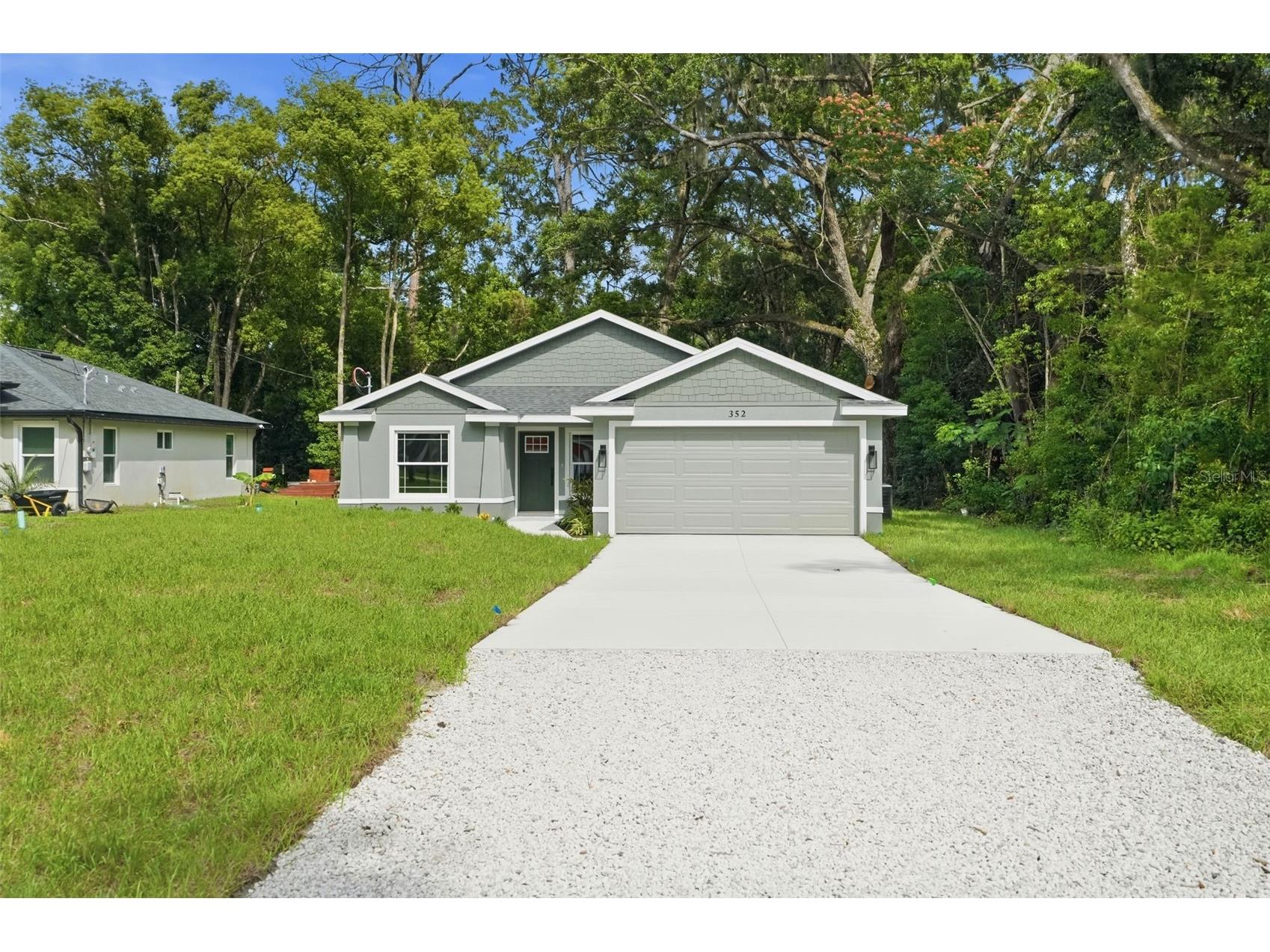 352 Garfield Avenue Masaryktown FL 34604 W7886450 image2