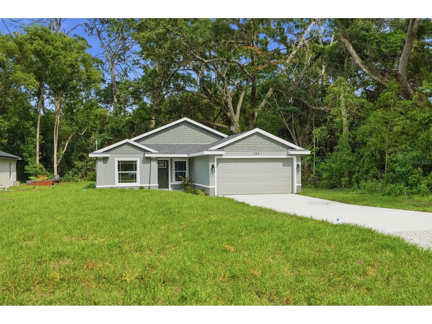 352 Garfield Avenue Masaryktown FL 34604 W7886450 image3