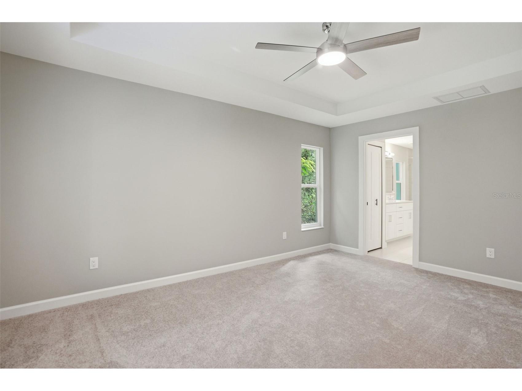 352 Garfield Avenue Masaryktown FL 34604 W7886450 image32