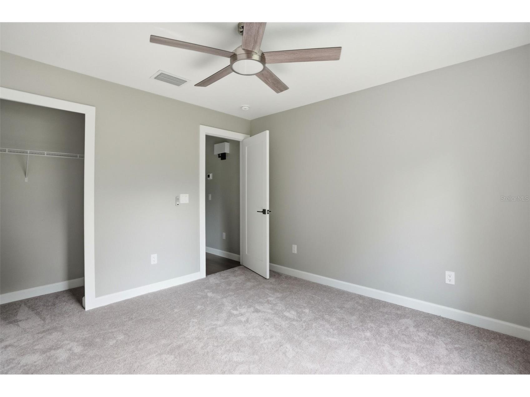 352 Garfield Avenue Masaryktown FL 34604 W7886450 image36