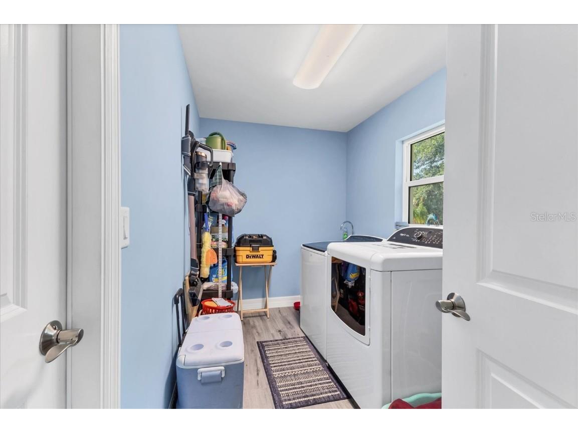 352 Glenwood Ave Osprey FL 34229 N6138982 image23