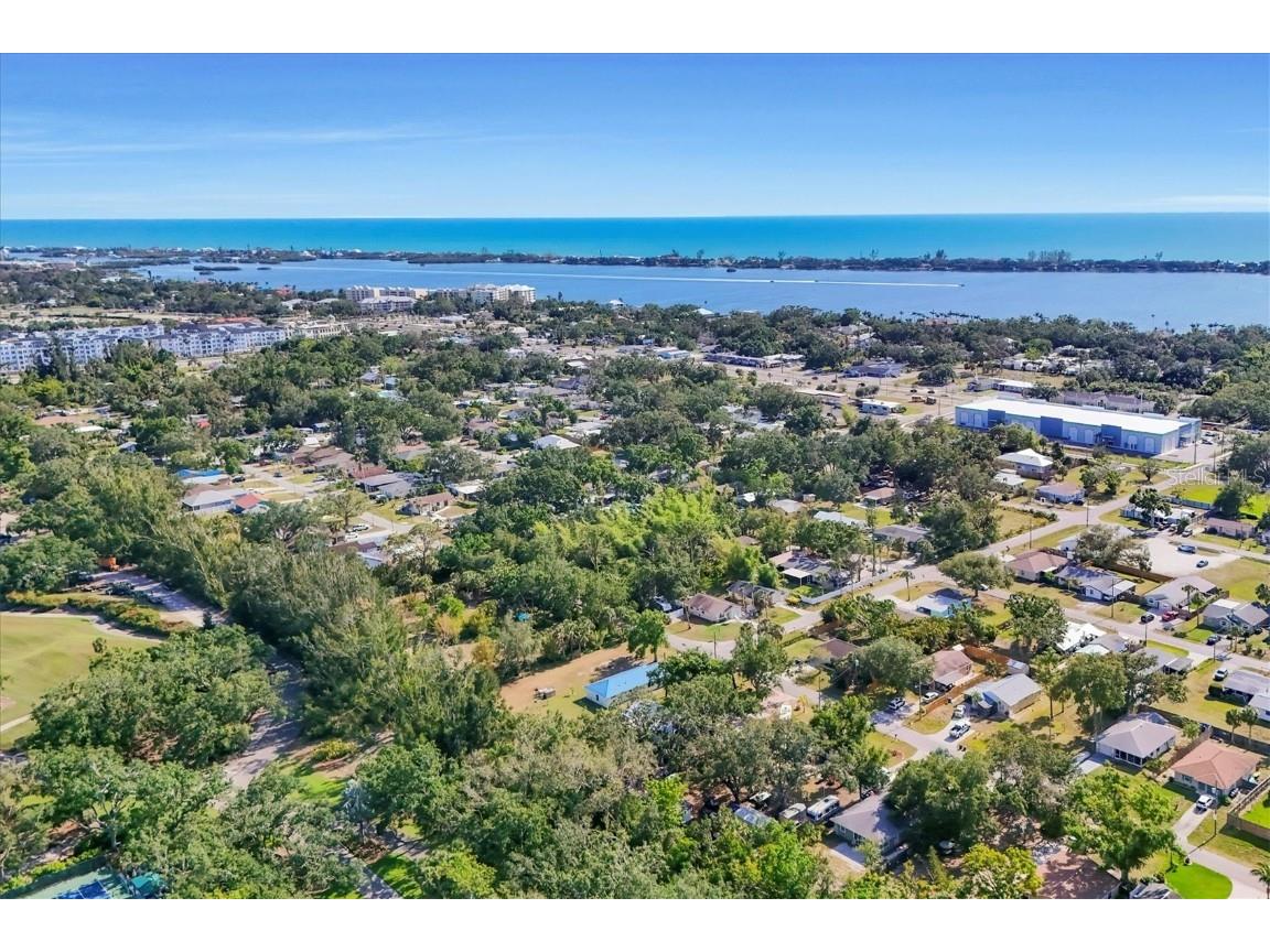 352 Glenwood Ave Osprey FL 34229 N6138982 image36