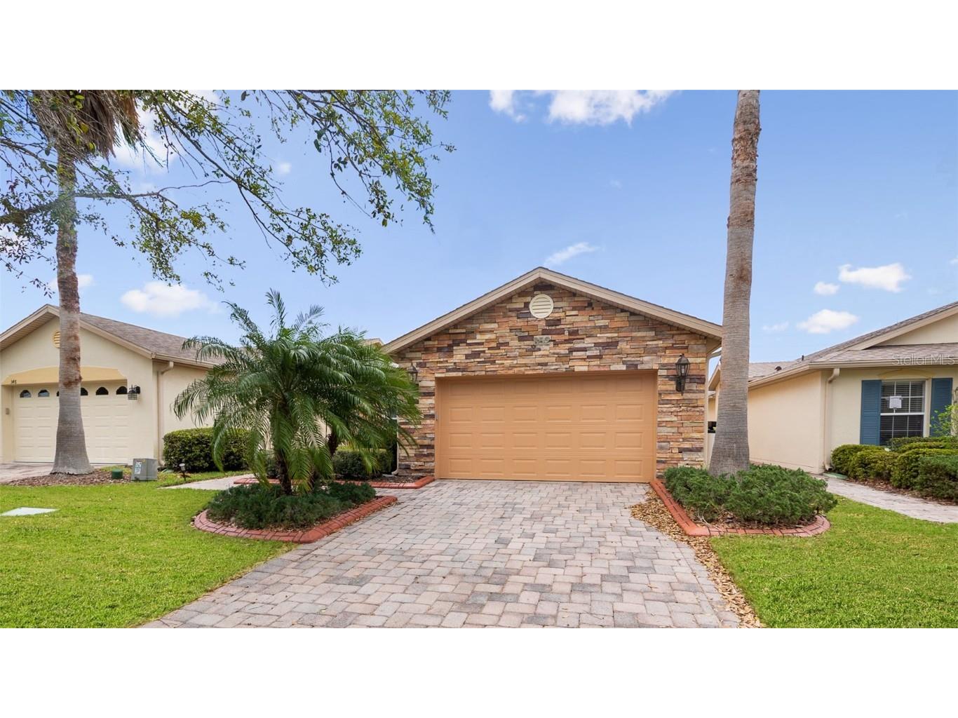 352 Grand Canal Drive Poinciana FL 34759 G5066421 image1