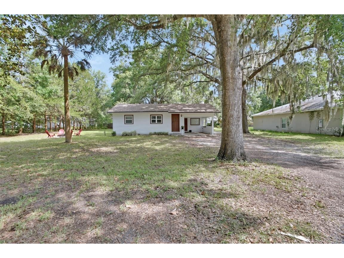 352 Harlan Avenue Lake Helen FL 32744 V4942915 image1