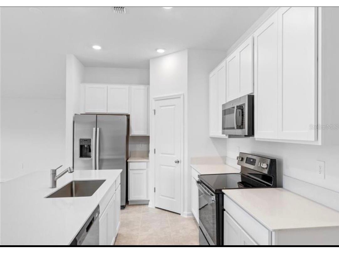 352 Heroic Road Davenport FL 33837 O6365101 image4