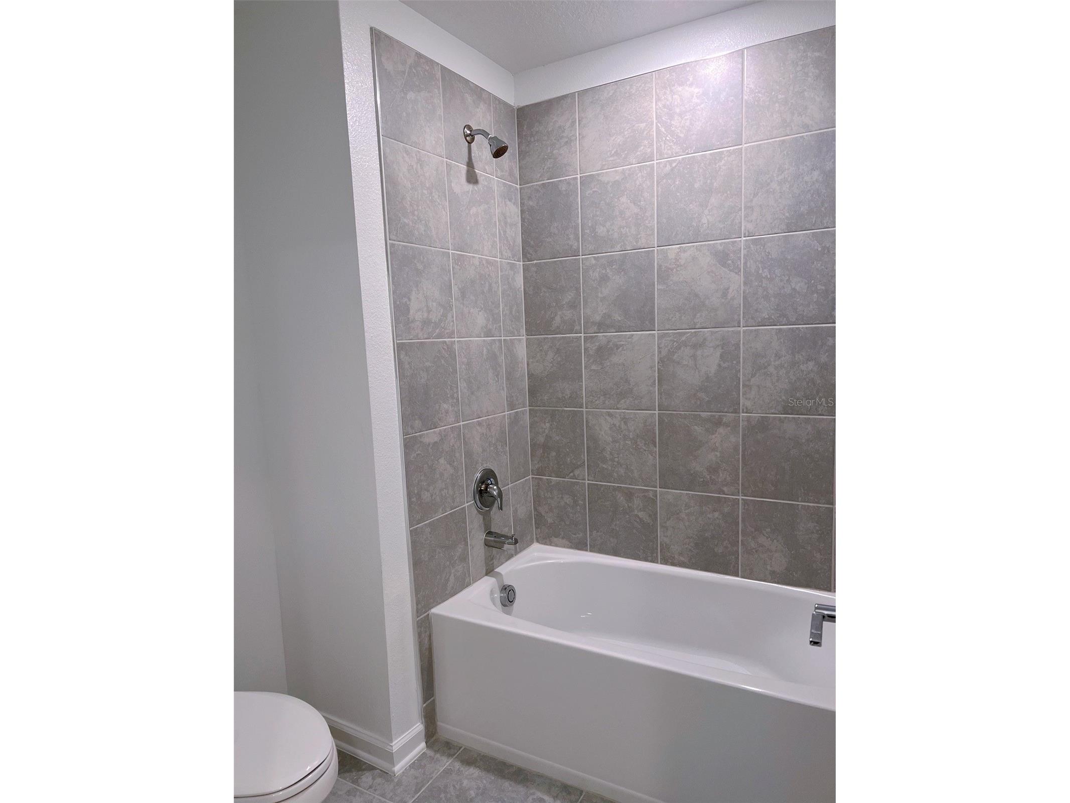 352 Loch Court Davenport FL 33837 O6414693 image22