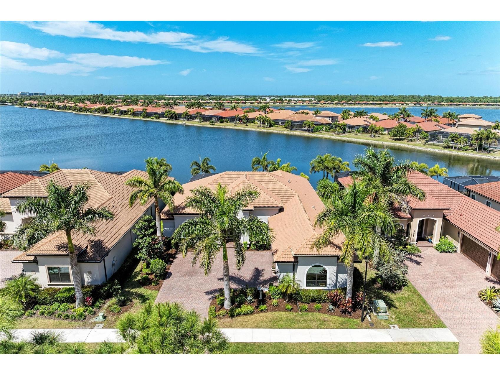 352 Maraviya Boulevard Nokomis FL 34275 - LAKE AWESOME A4689871 image7