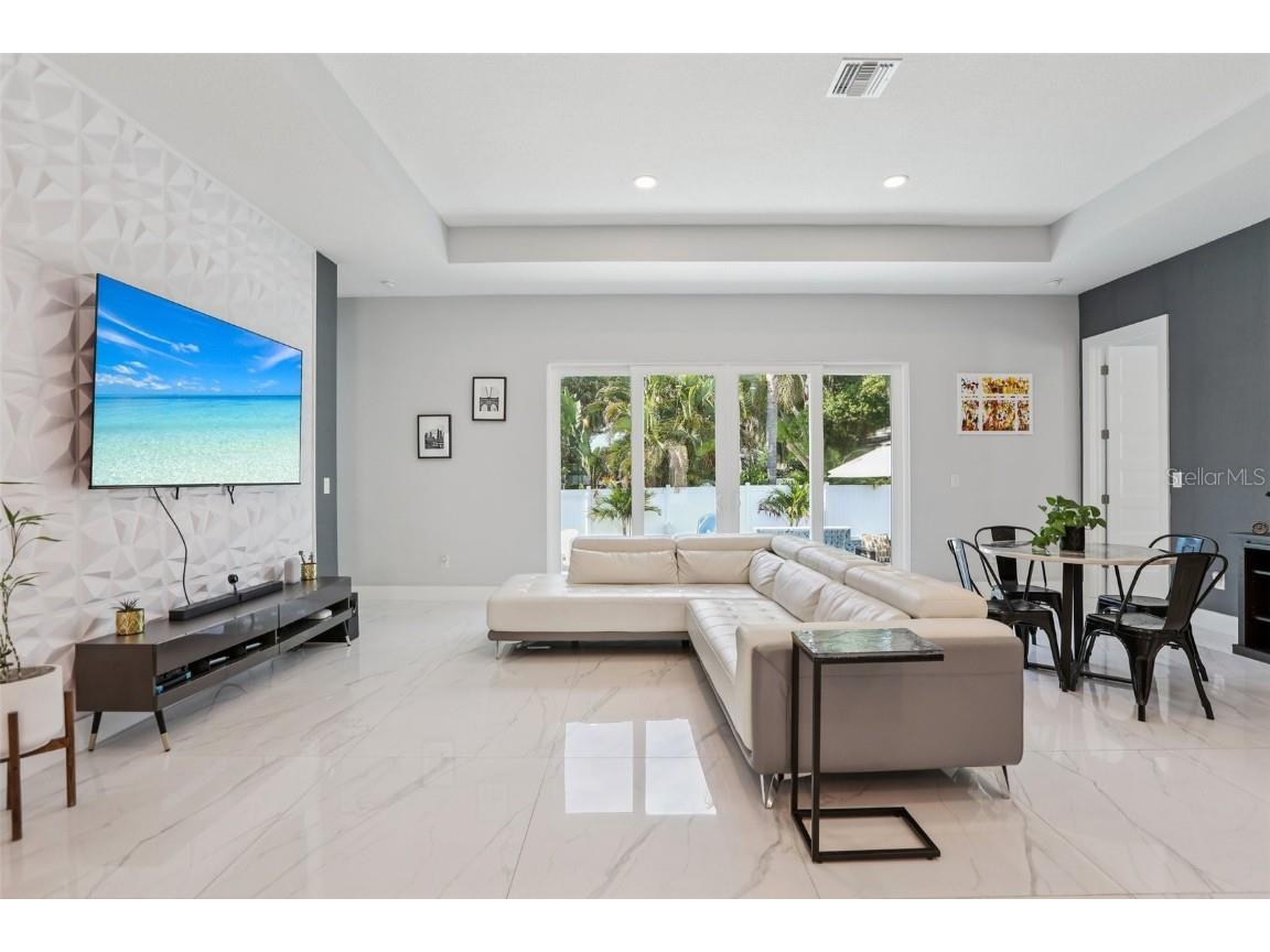 352 Mehlenbacher Road Belleair FL 33756 TB8414568 image10