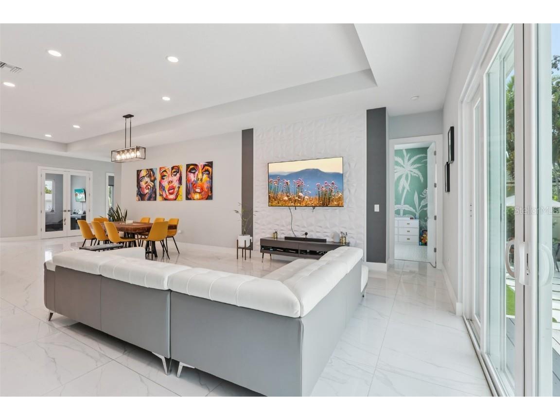 352 Mehlenbacher Road Belleair FL 33756 TB8414568 image12