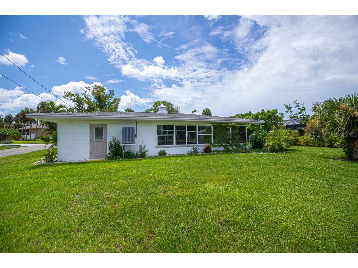 352 Oak Street Englewood FL 34223 D6144347 image15