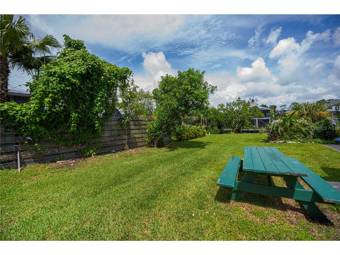 352 Oak Street Englewood FL 34223 D6144347 image18