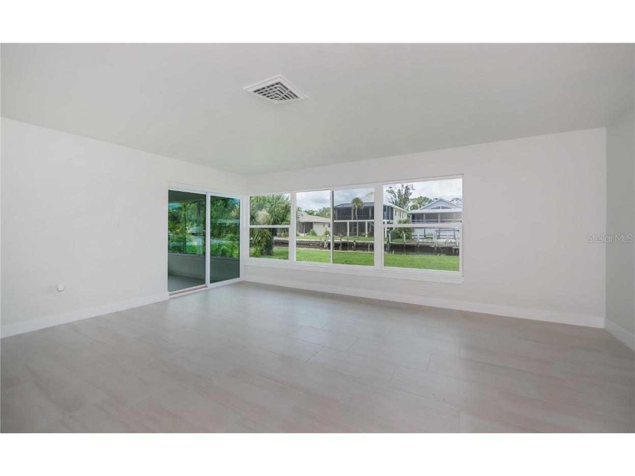 352 Oak Street Englewood FL 34223 D6144347 image22