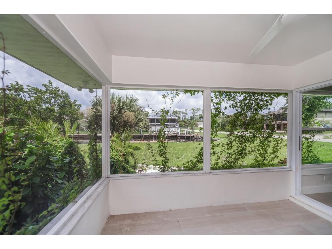 352 Oak Street Englewood FL 34223 D6144347 image37