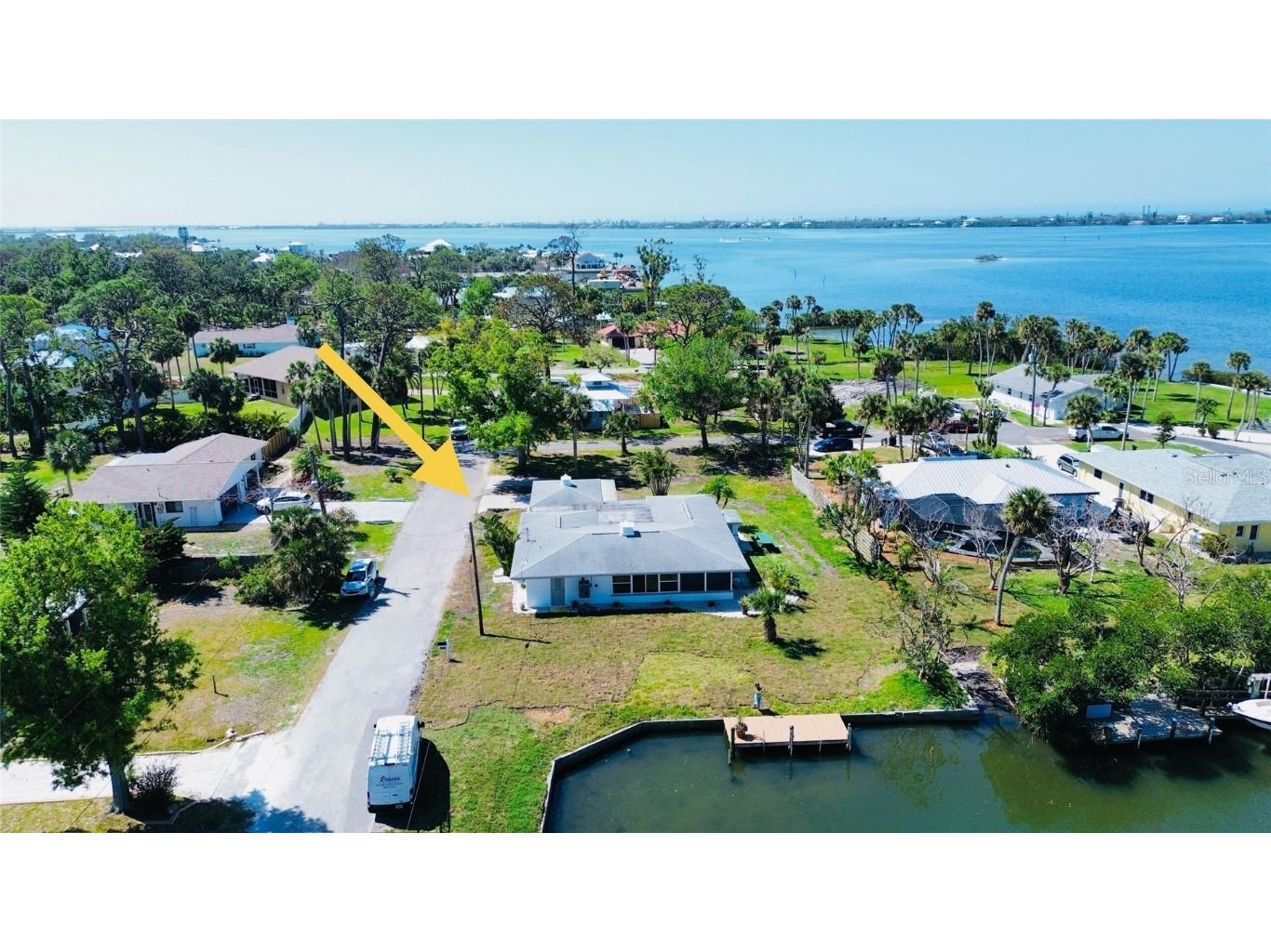 352 Oak Street Englewood FL 34223 D6144347 image8