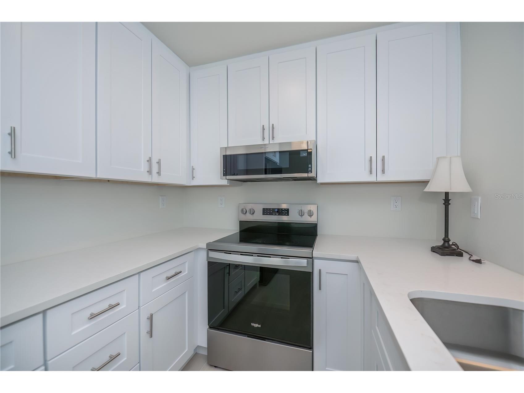 352 Oak Street Englewood FL 34223 D6145961 image16