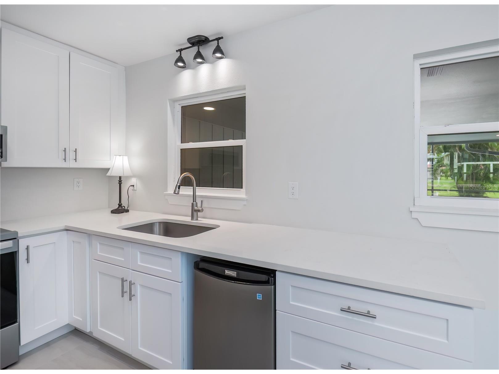 352 Oak Street Englewood FL 34223 D6145961 image20