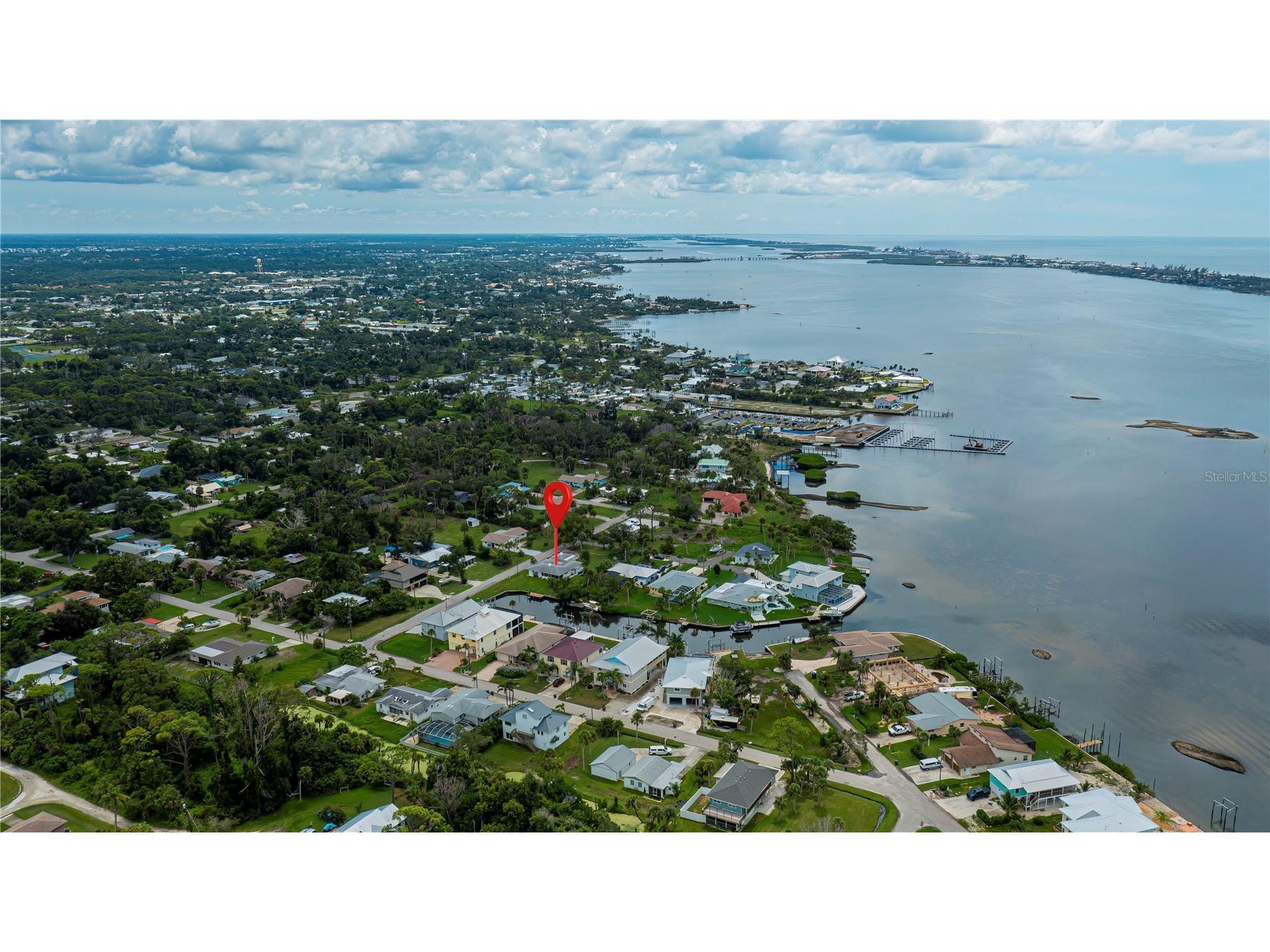 352 Oak Street Englewood FL 34223 D6145961 image3
