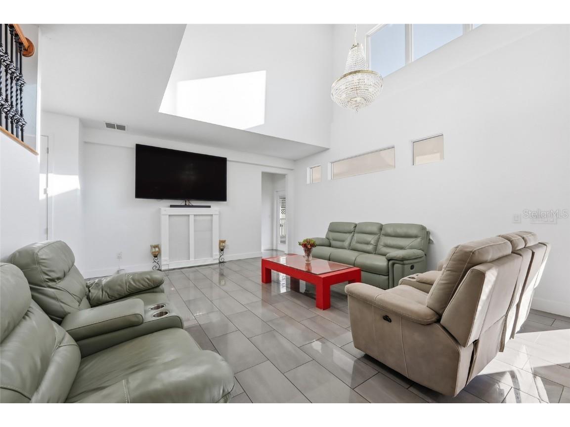 352 Radisson Place Oviedo FL 32765 O6352441 image29