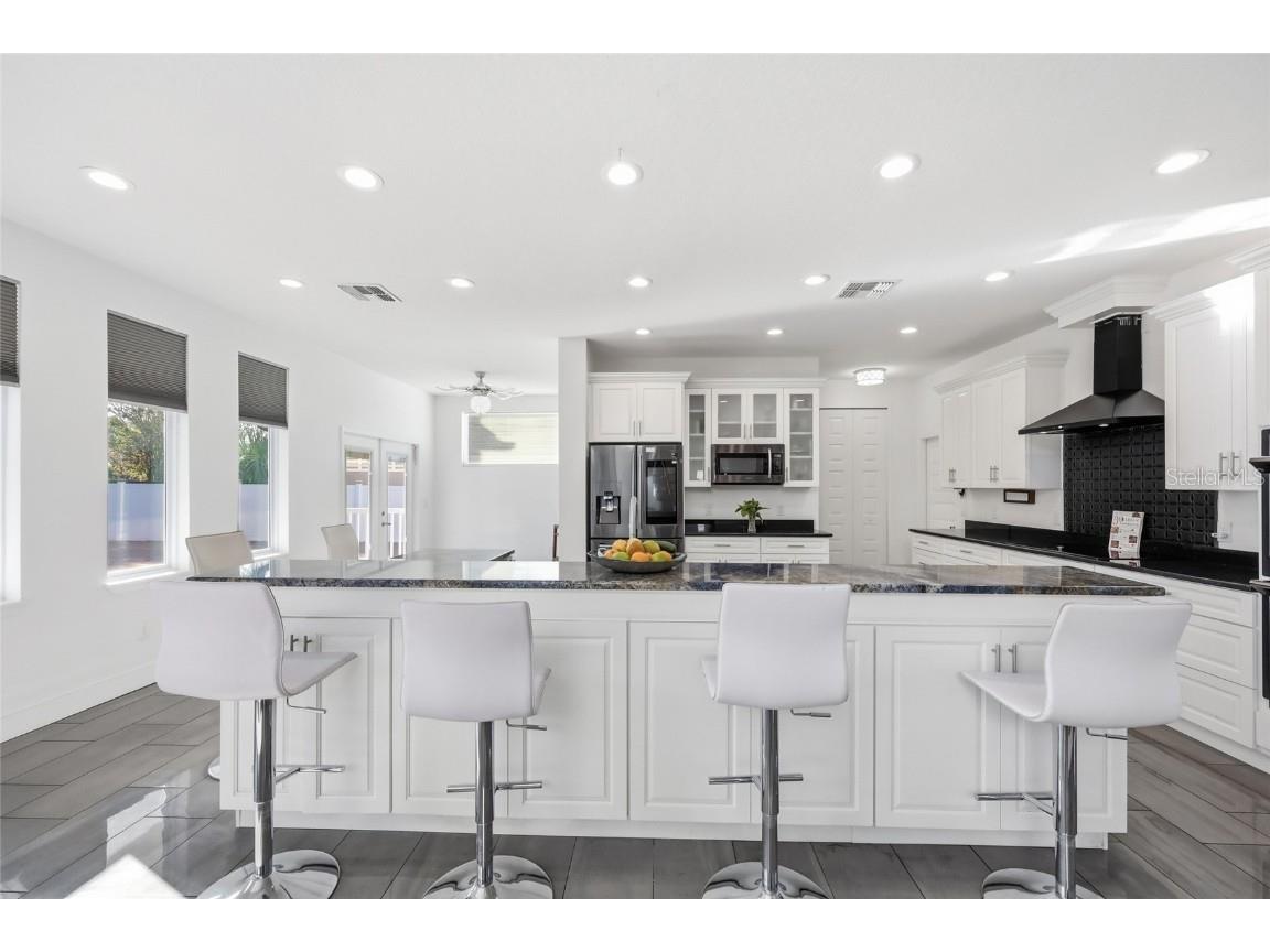 352 Radisson Place Oviedo FL 32765 O6352441 image32