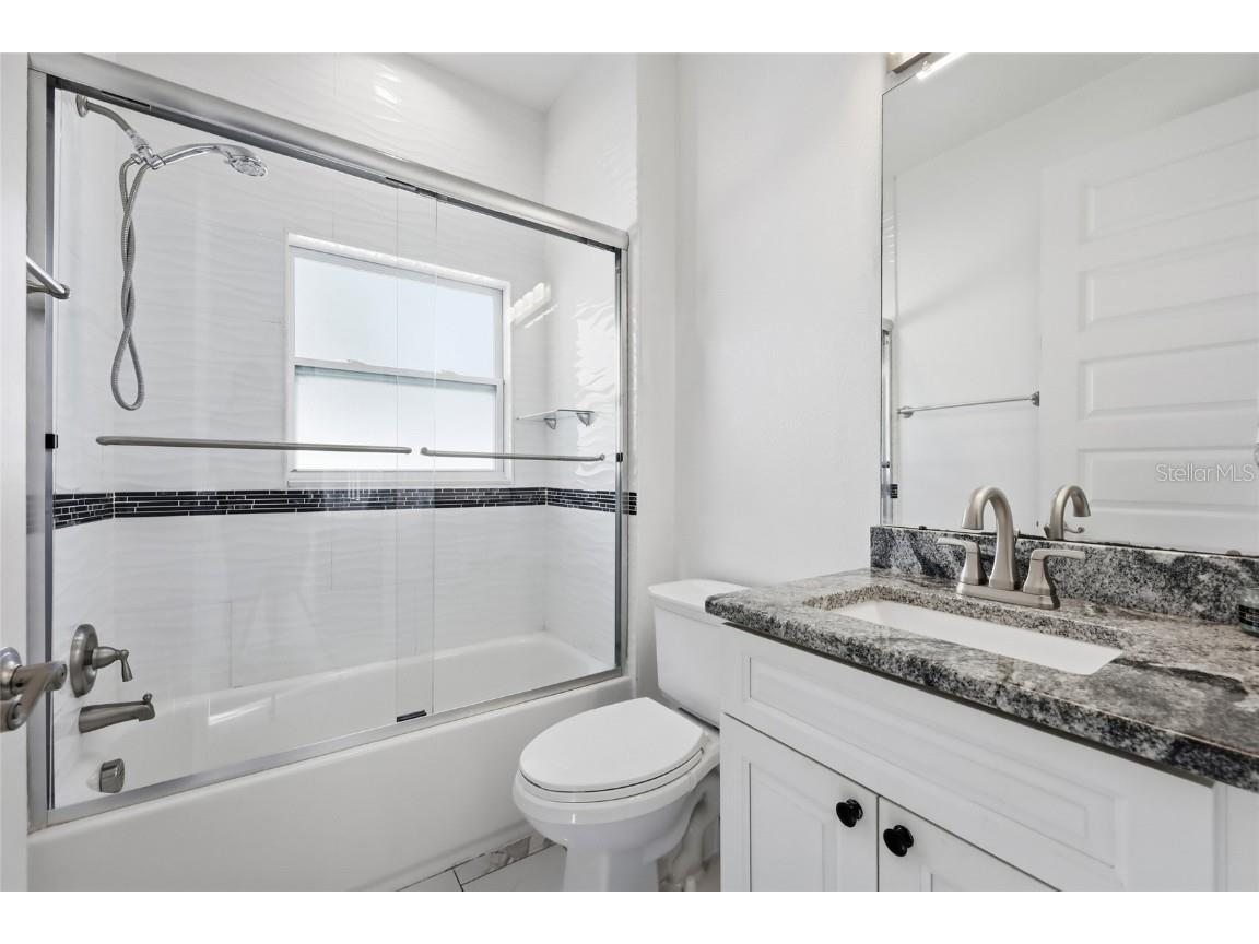 352 Radisson Place Oviedo FL 32765 O6352441 image39