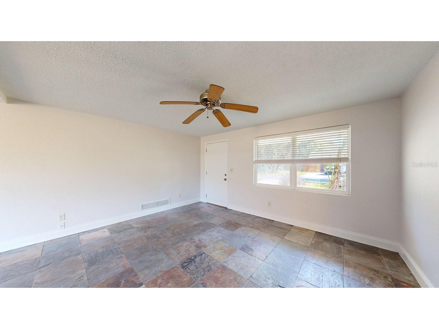 352 S Orchard Street Ormond Beach FL 32174 O6400978 image2