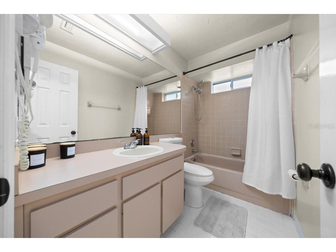 3520 NW 46th Terrace Gainesville FL 32606 OM704780 image43