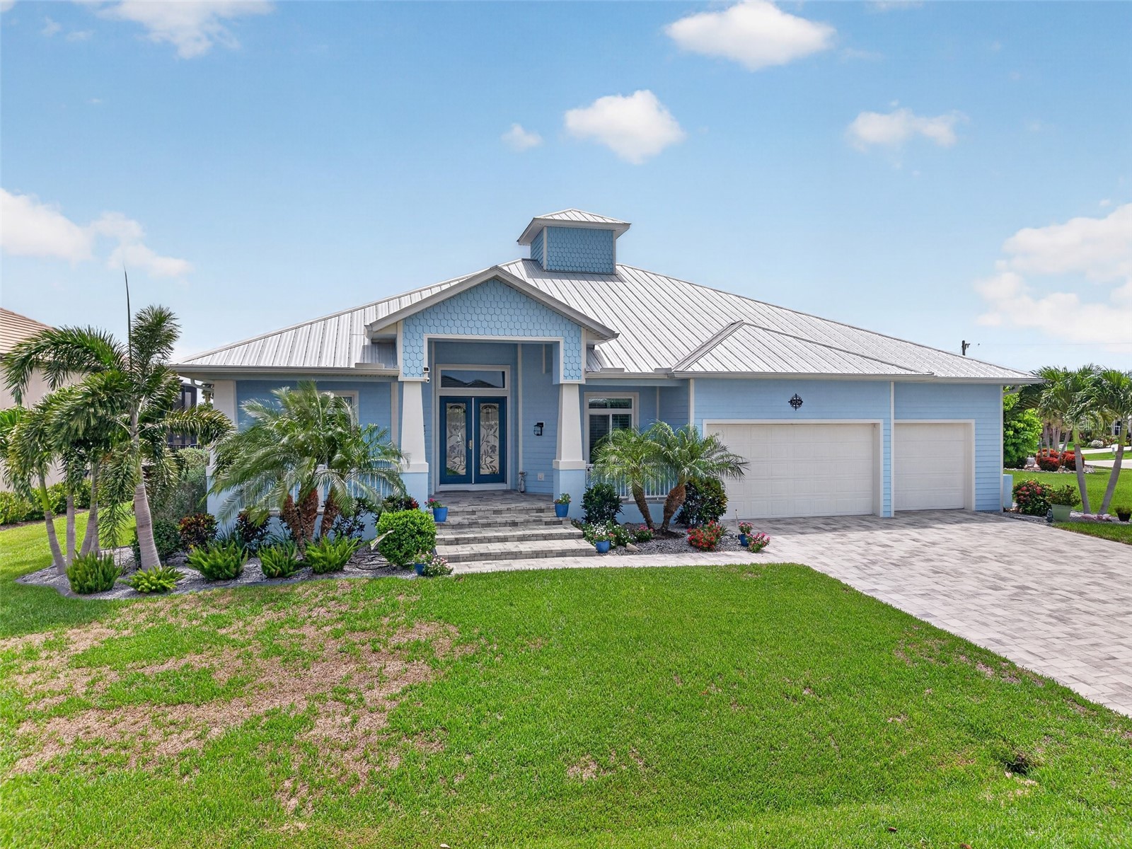 3520 Oriole Drive Punta Gorda FL 33950 C7528266 image1