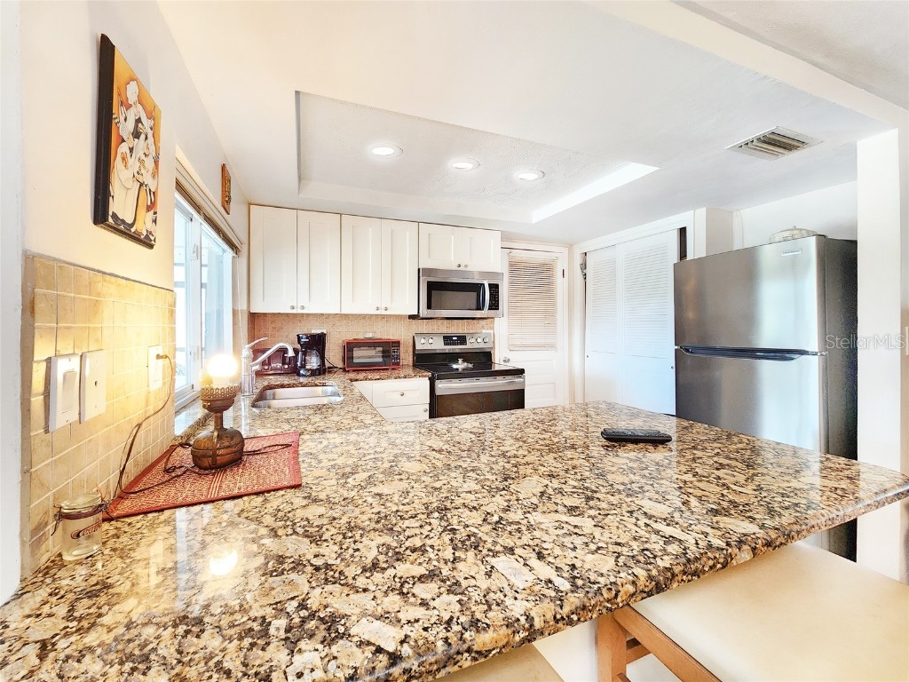 3520 Overland Drive Holiday FL 34691 TB8432018 image11