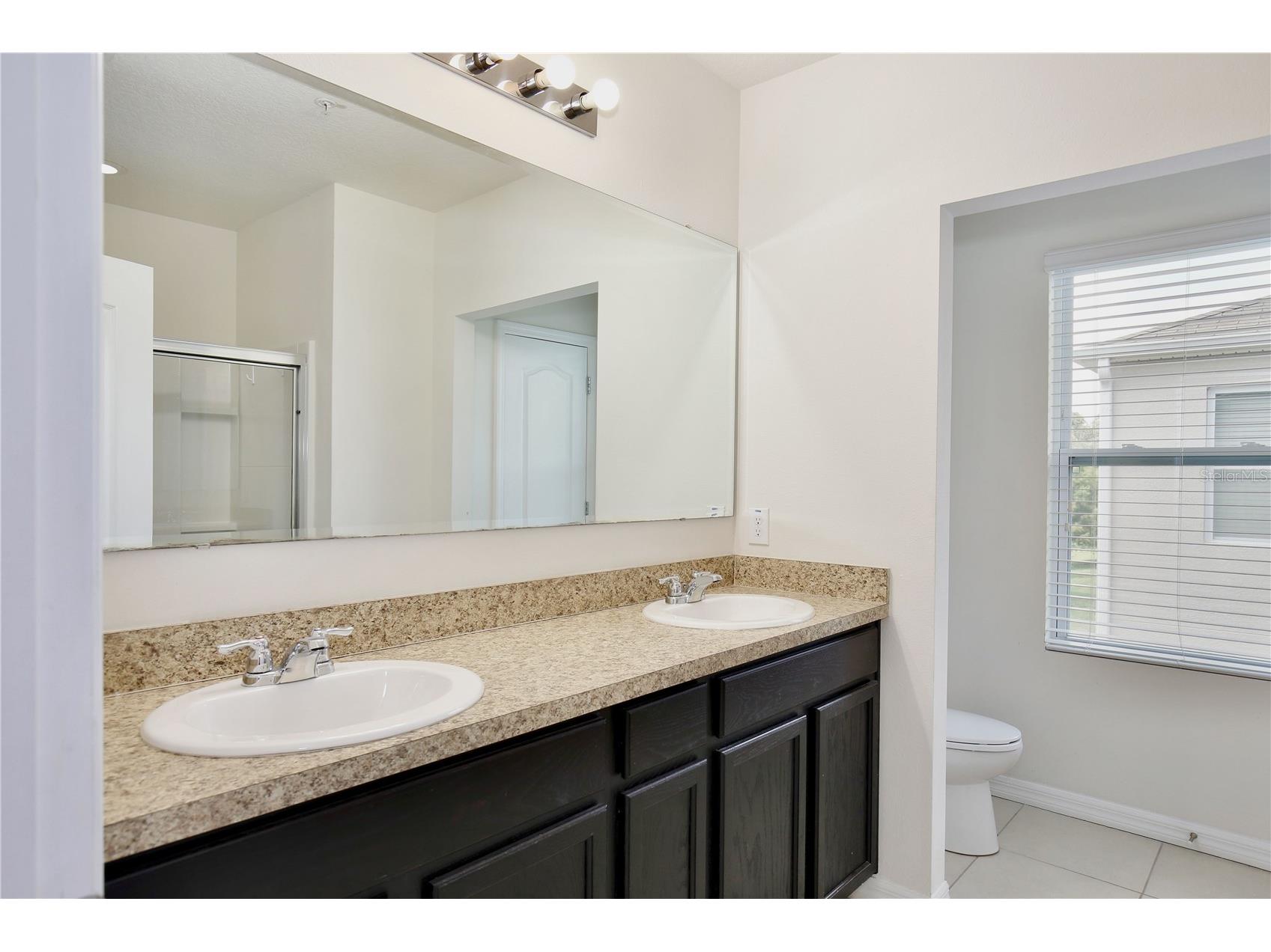 3520 Seneca Club Loop #51-102 Orlando FL 32808 O6417359 image12