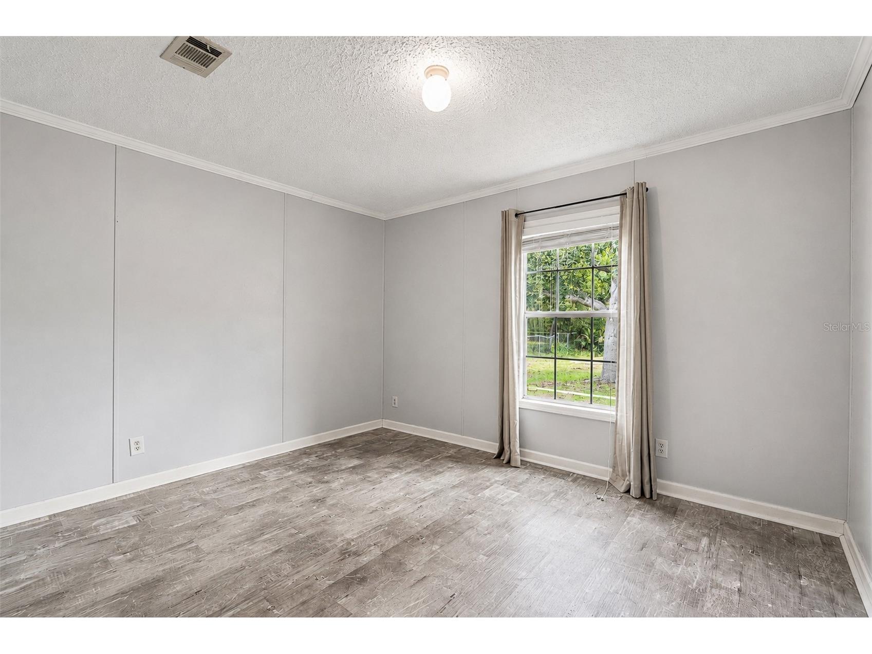 35201 Forest Lake Road Leesburg FL 34788 O6413121 image26