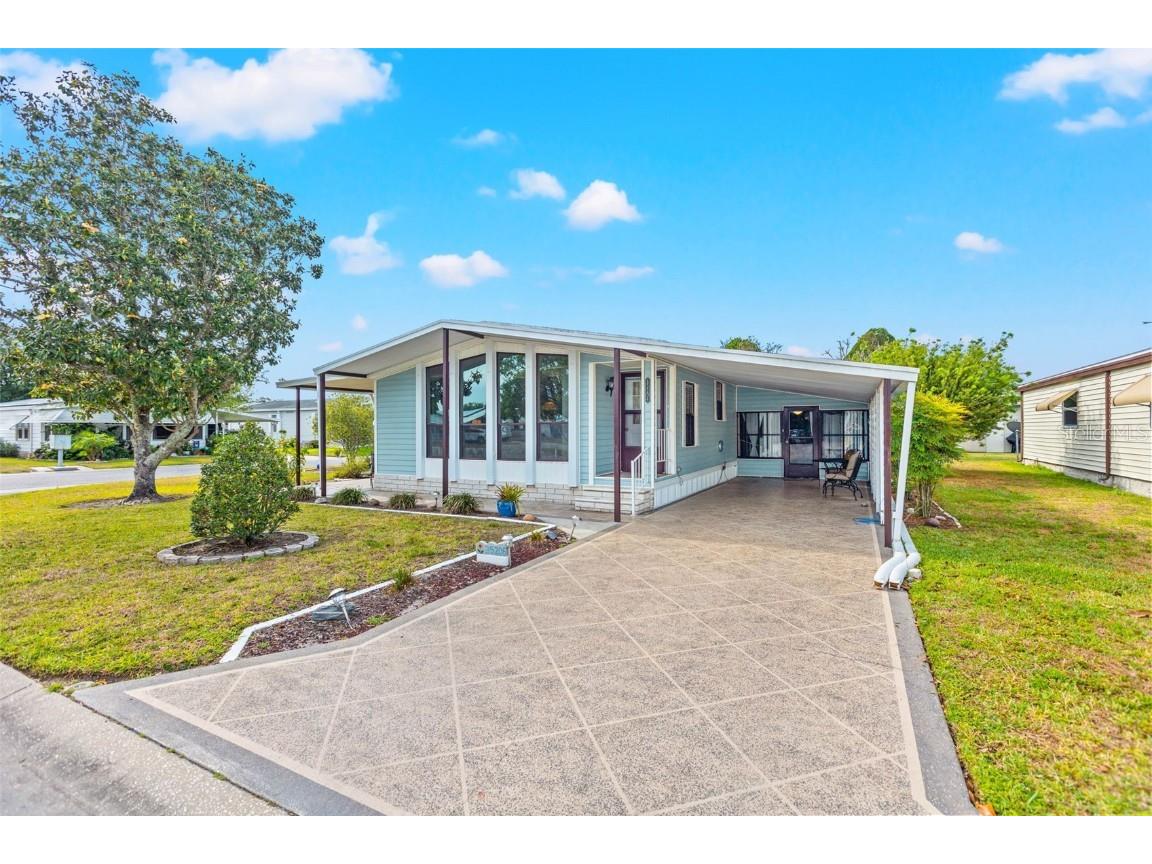 35206 Colony Hills Drive Zephyrhills FL 33541 T3440715 image1