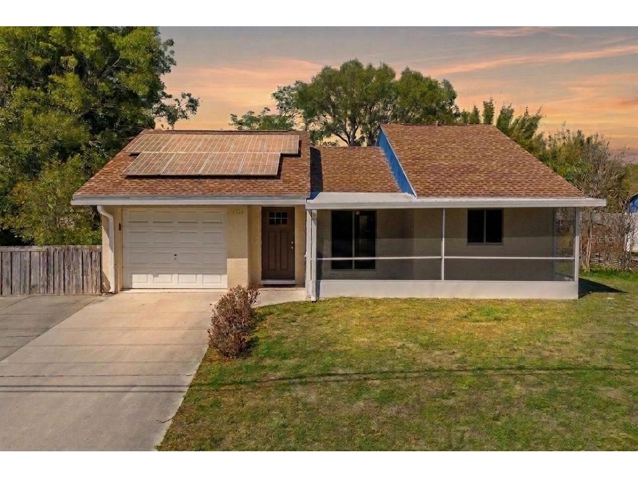 3521 49th Street Sarasota FL 34235 A4687177 image1