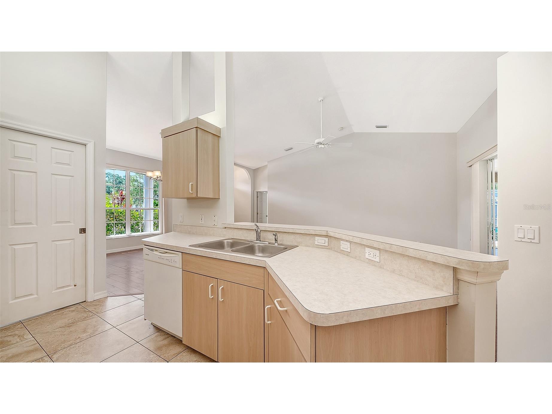 3521 Branch Creek Drive Sarasota FL 34235 A4692278 image14