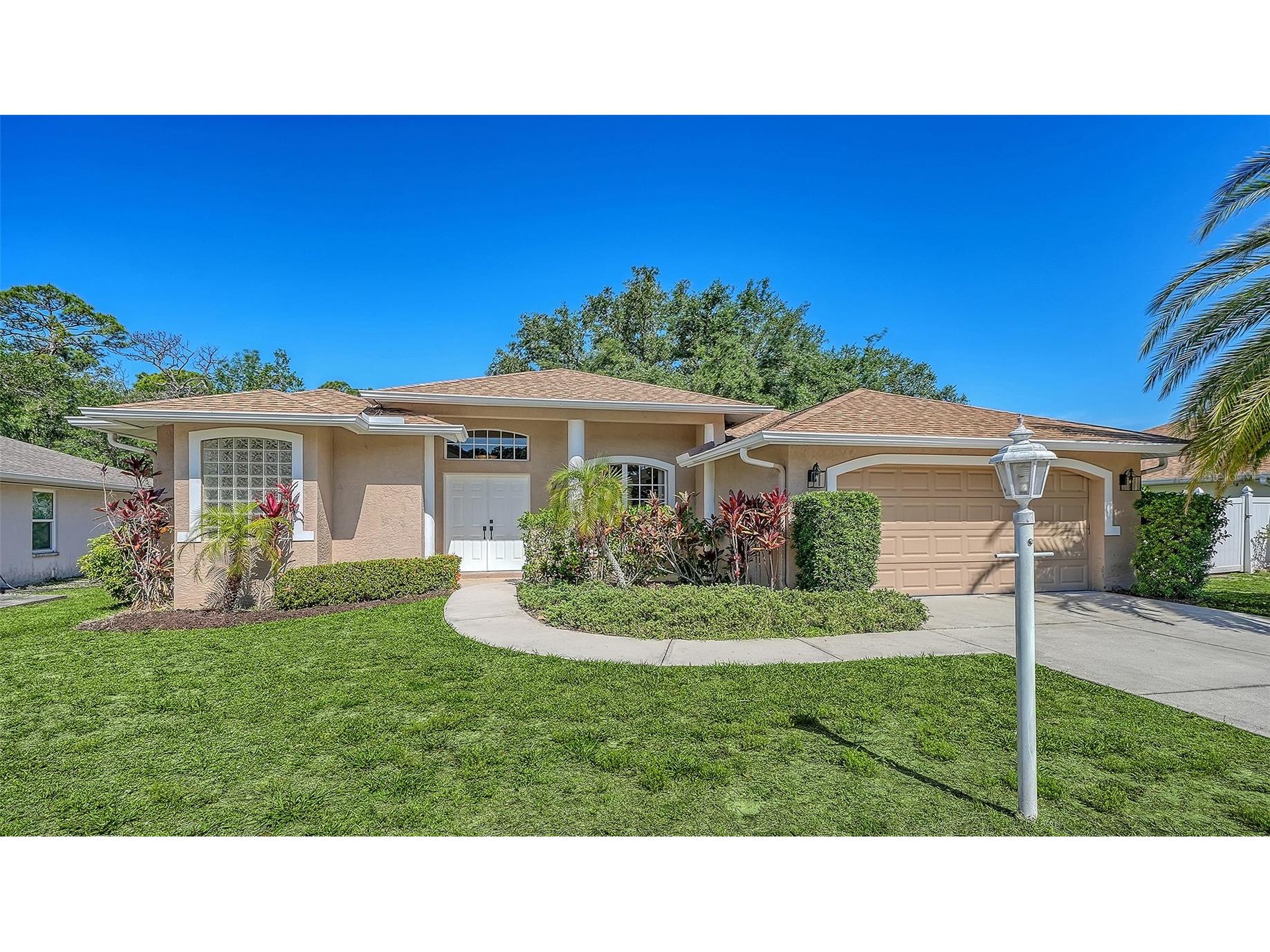 3521 Branch Creek Drive Sarasota FL 34235 A4692278 image3