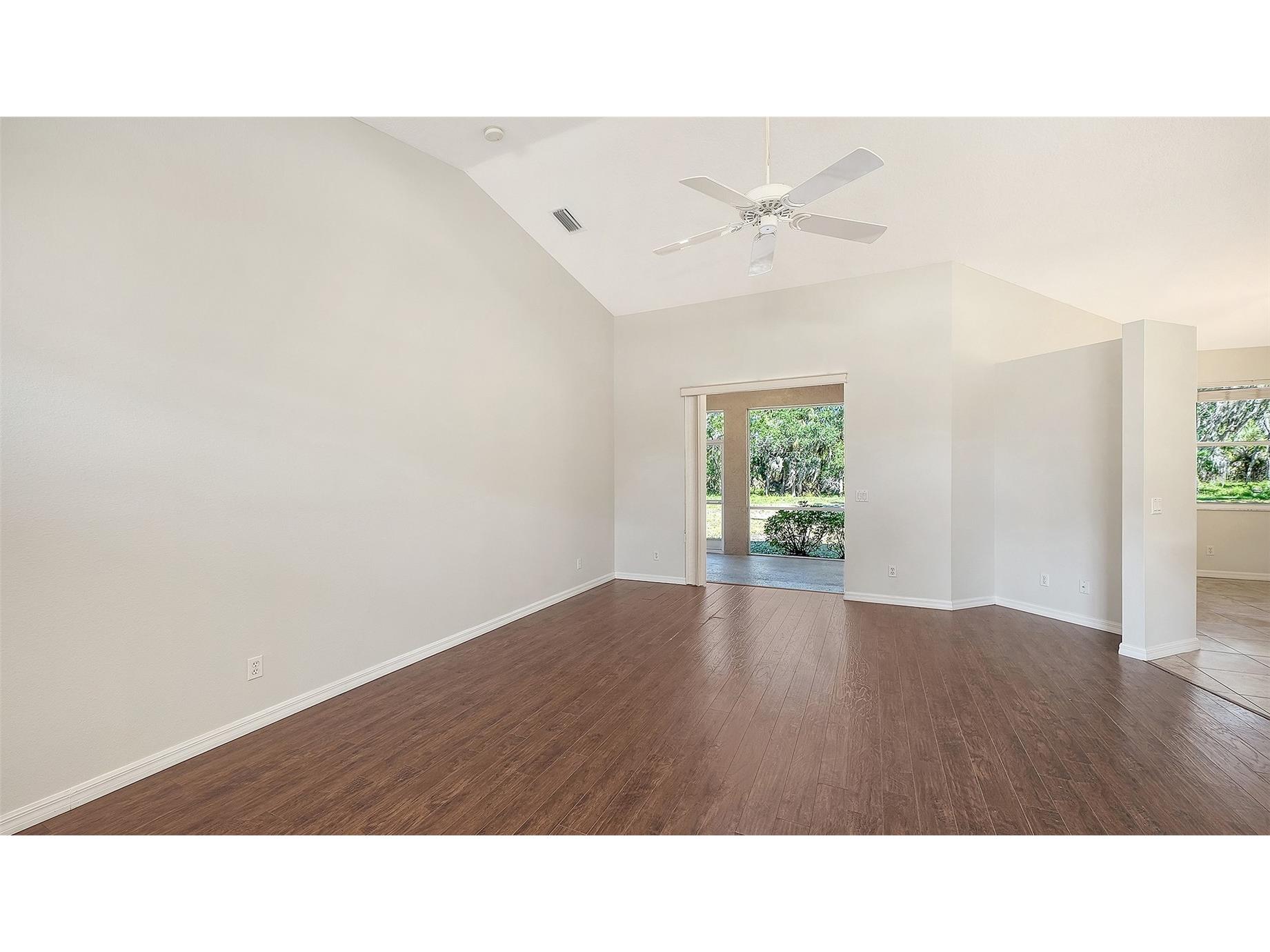 3521 Branch Creek Drive Sarasota FL 34235 A4692278 image8