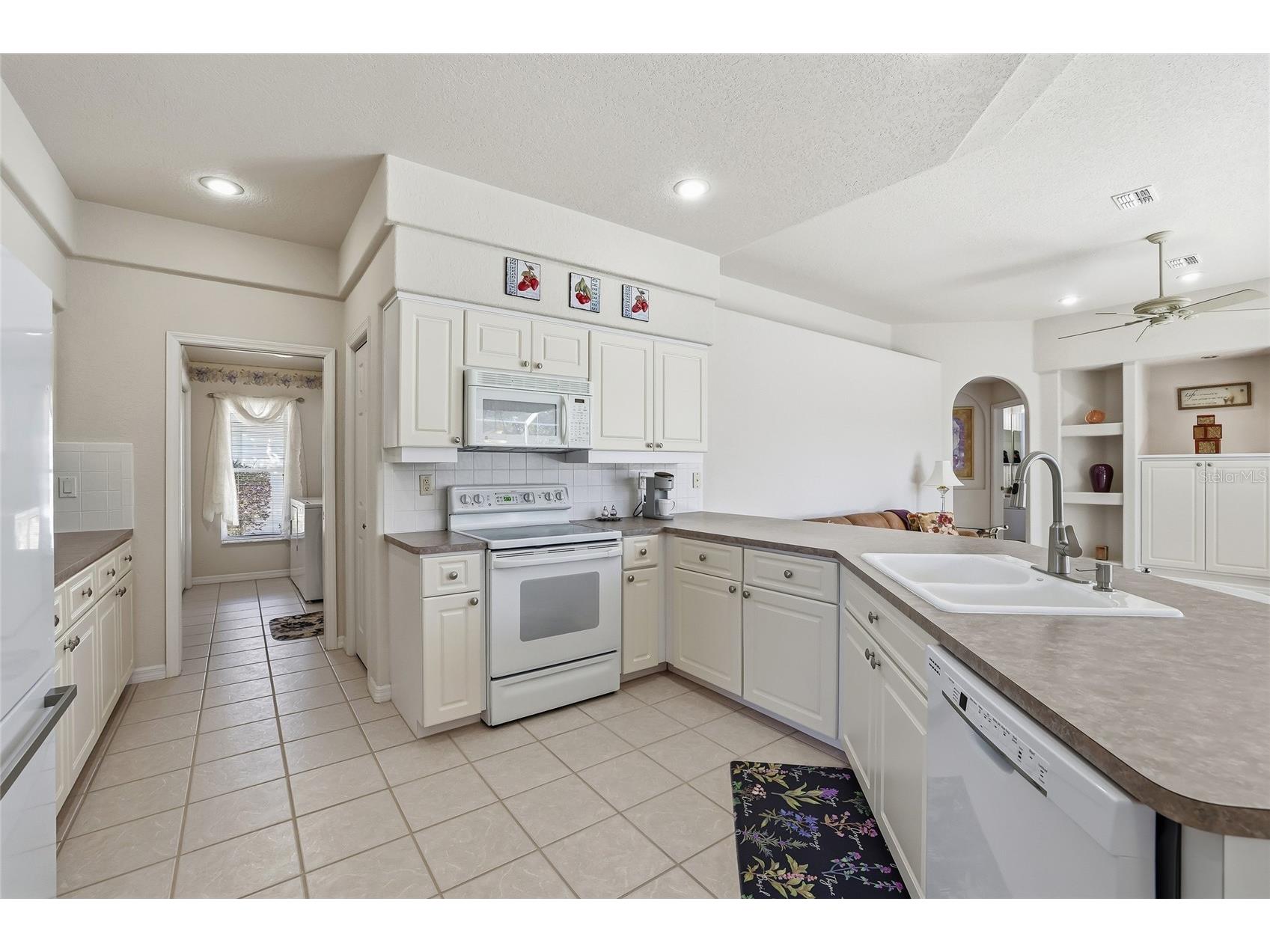 3521 Conifer Loop Spring Hill FL 34609 TB8484457 image30