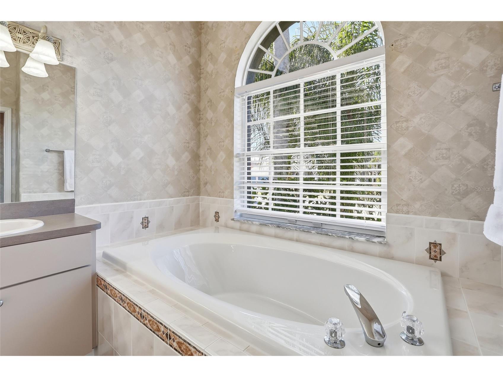 3521 Conifer Loop Spring Hill FL 34609 TB8484457 image38