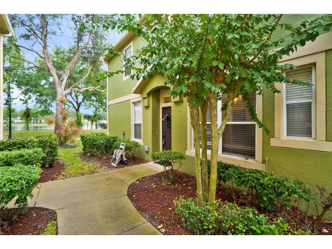 3521 Pine Oak Trail Sanford FL 32773 V4932660 image1