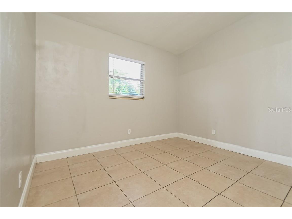 3521 Schwalbe Drive Sarasota FL 34235 TB8457213 image11