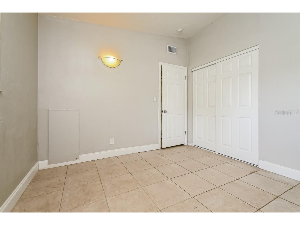 3521 Schwalbe Drive Sarasota FL 34235 TB8457213 image14