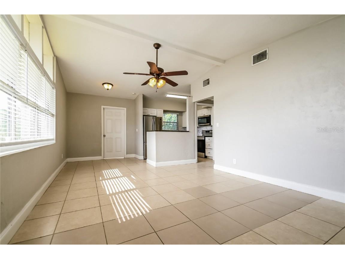3521 Schwalbe Drive Sarasota FL 34235 TB8457213 image3