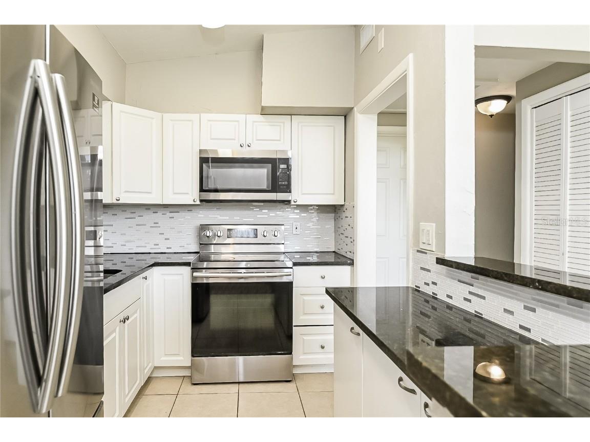 3521 Schwalbe Drive Sarasota FL 34235 TB8457213 image4