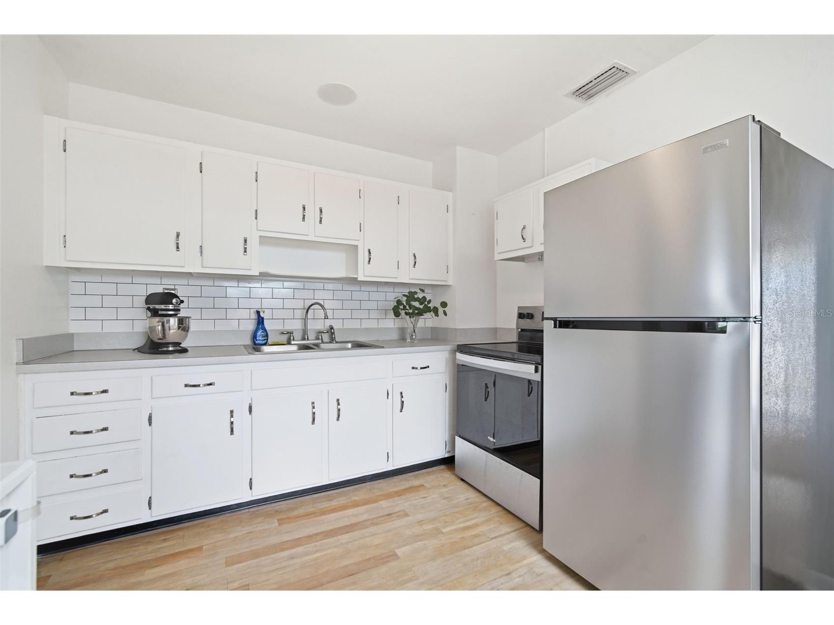 3521 W Mcelroy Avenue Tampa FL 33611 TB8507310 image20