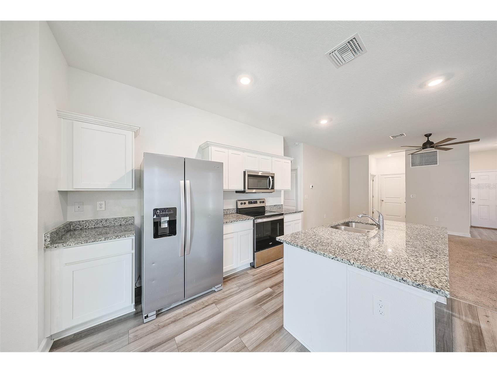 35210 Daisy Meadow Loop Zephyrhills FL 33541 TB8469569 image12