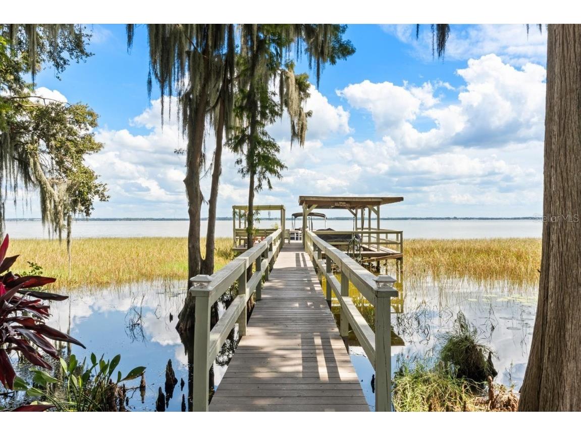 35215 Harbor Shores Road Leesburg FL 34788 - LAKE EUSTIS G5101625 image1