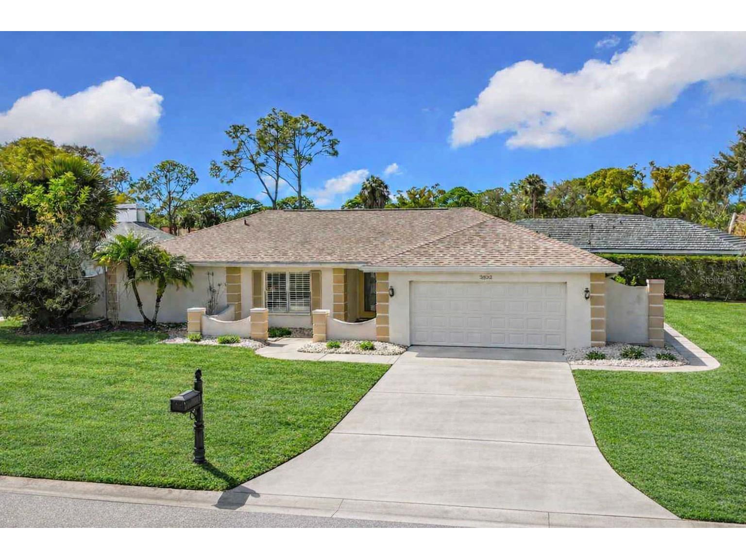 3522 Ferndell Sarasota FL 34235 TB8482180 image2