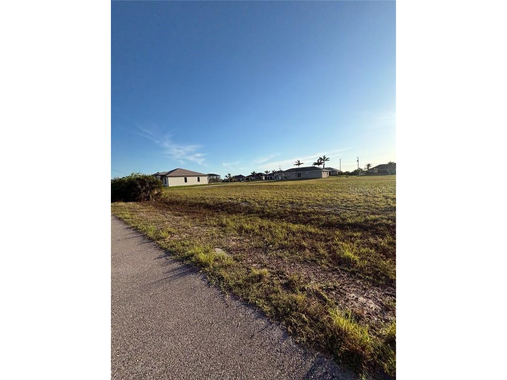 3522 NW 41st Place Cape Coral FL 33993 C7509988 image2