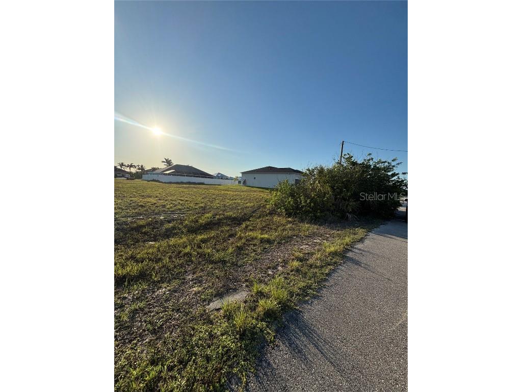 3522 NW 41st Place Cape Coral FL 33993 C7509988 image3