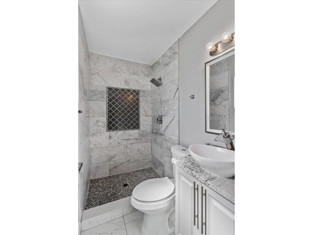 3522 Price Avenue Orlando FL 32806 O6352461 image18